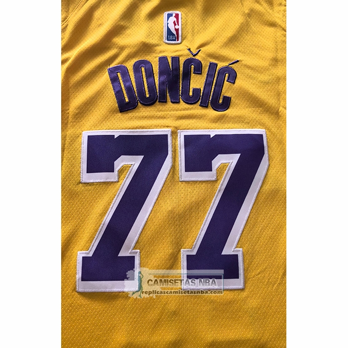 Camiseta Los Angeles Lakers Luka Doncic NO 77 Icon 2024-25 Amarillo